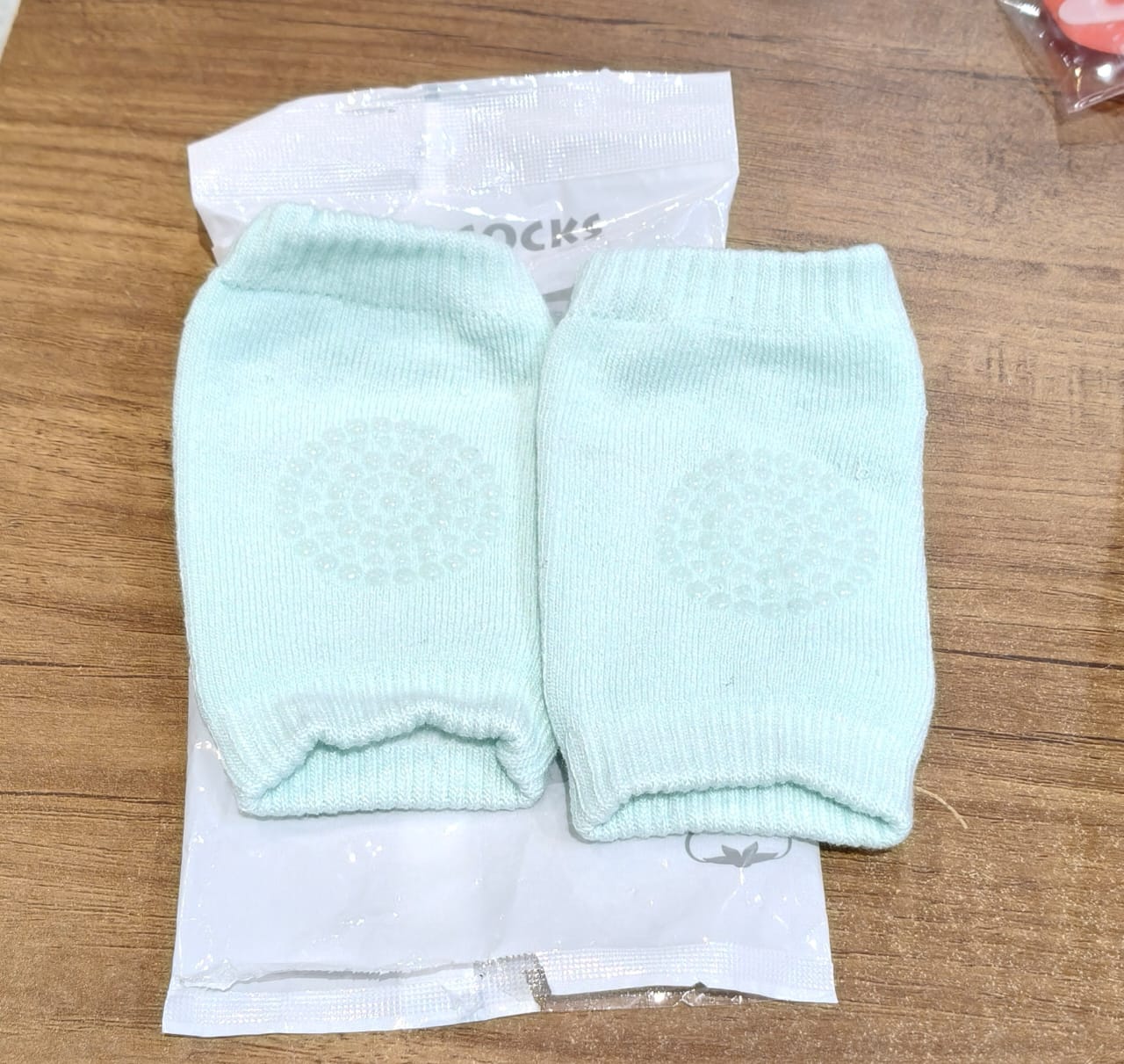 SnugSteps Soft Baby Pads – Knees & Elbows Protection Set